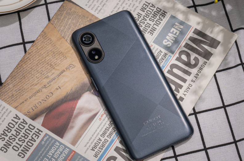 Smartfon CUBOT P60 6/128GB LTE AND12 DUAL SIM